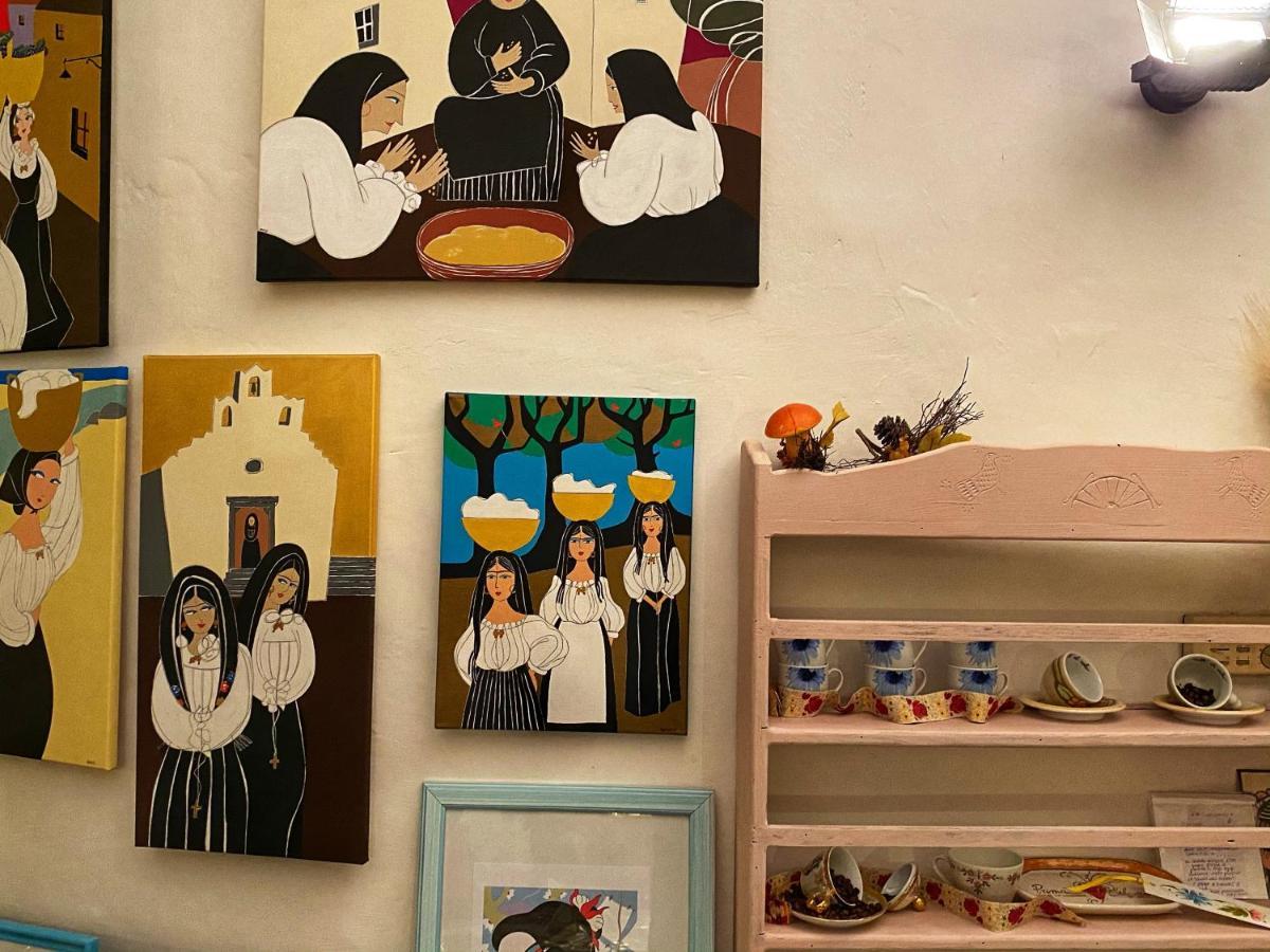 Locanda Tipica Sa Corte Oliena Luaran gambar