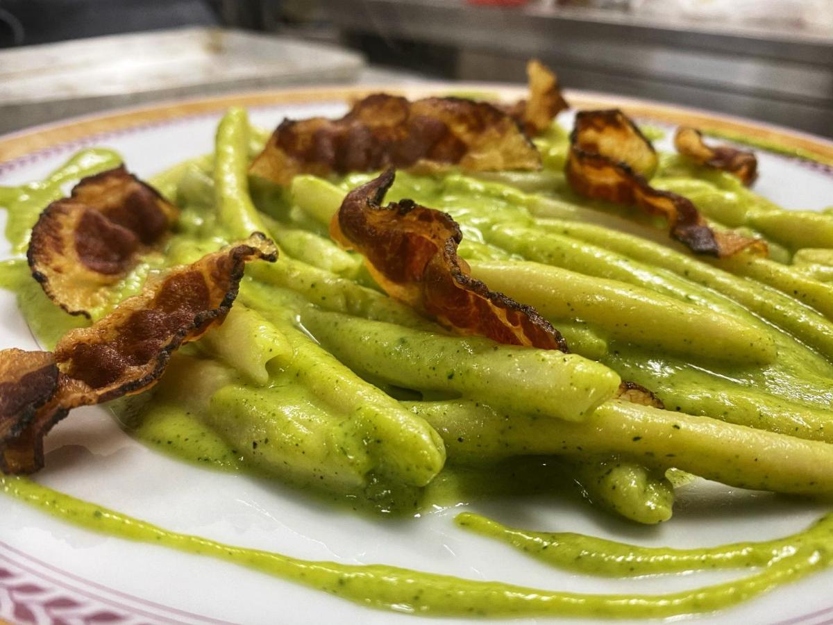 Locanda Tipica Sa Corte Oliena Luaran gambar